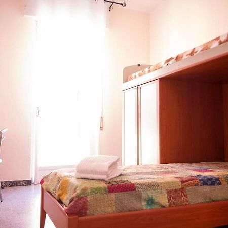 Pop In! Sunny 2Bdr Apt Cagliari Near The Beach Exterior photo